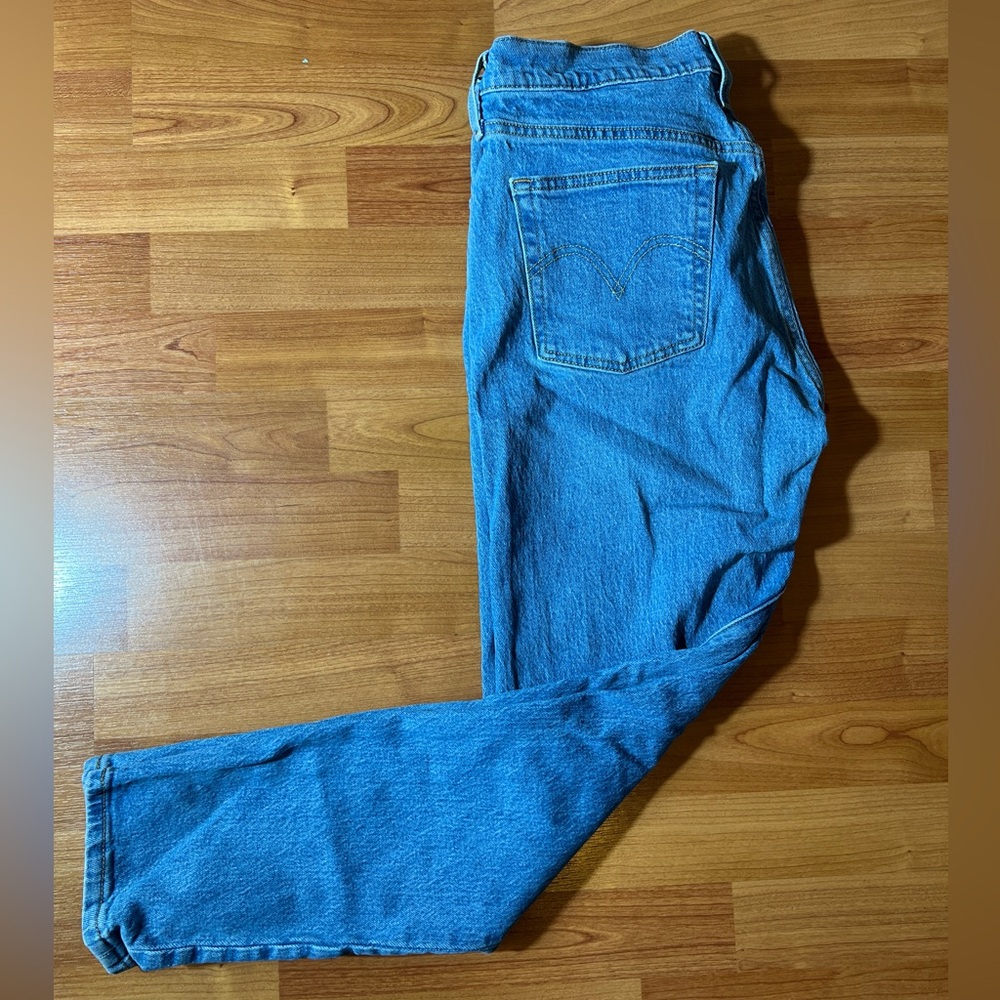 Levi 501S Skinny Jeans. Size 29x28